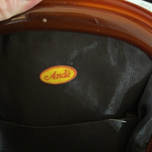 Designer vintage Black leather Ande purse 10 in wide, 7 in tall Beautiful - Picture 11 of 13